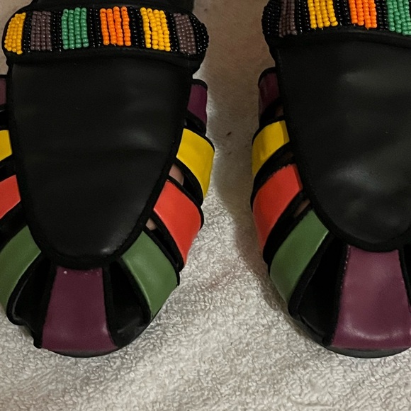 Farm Rio Colorful Sandals Sz 9 - Picture 10 of 14